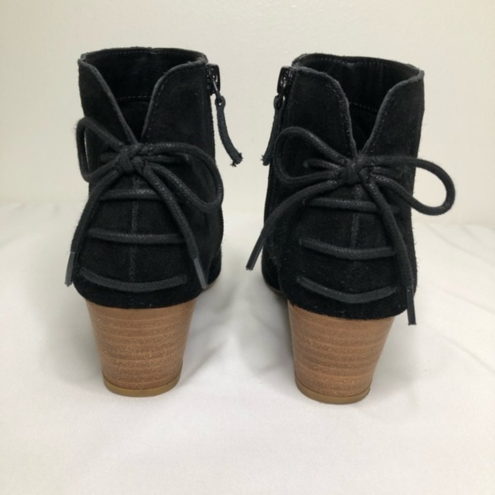Isaac Mizrahi Charles Black Suede Back Lace Ankle Booties Block Heel Womens 6M - Picture 4 of 10